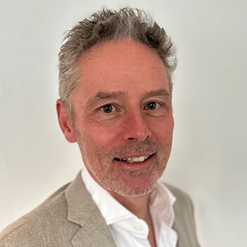 Bram Lardee Bio Photo